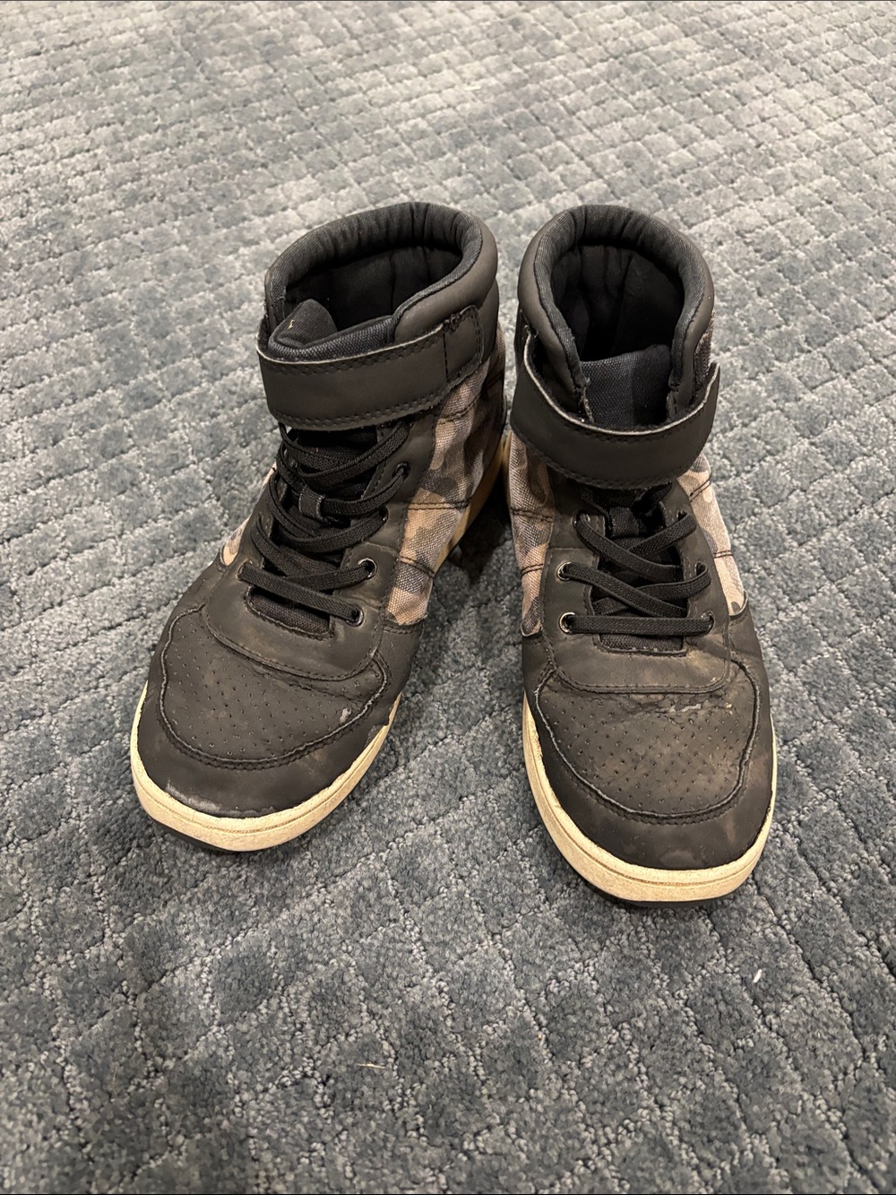 Old Navy Black High-Top Sneakers with Tan Camo Panels